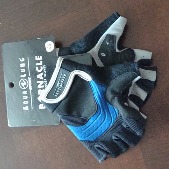 Barnacle half finger gloves Aqua Lung Sport Men's XS  NWT - Picture 2 of 8
